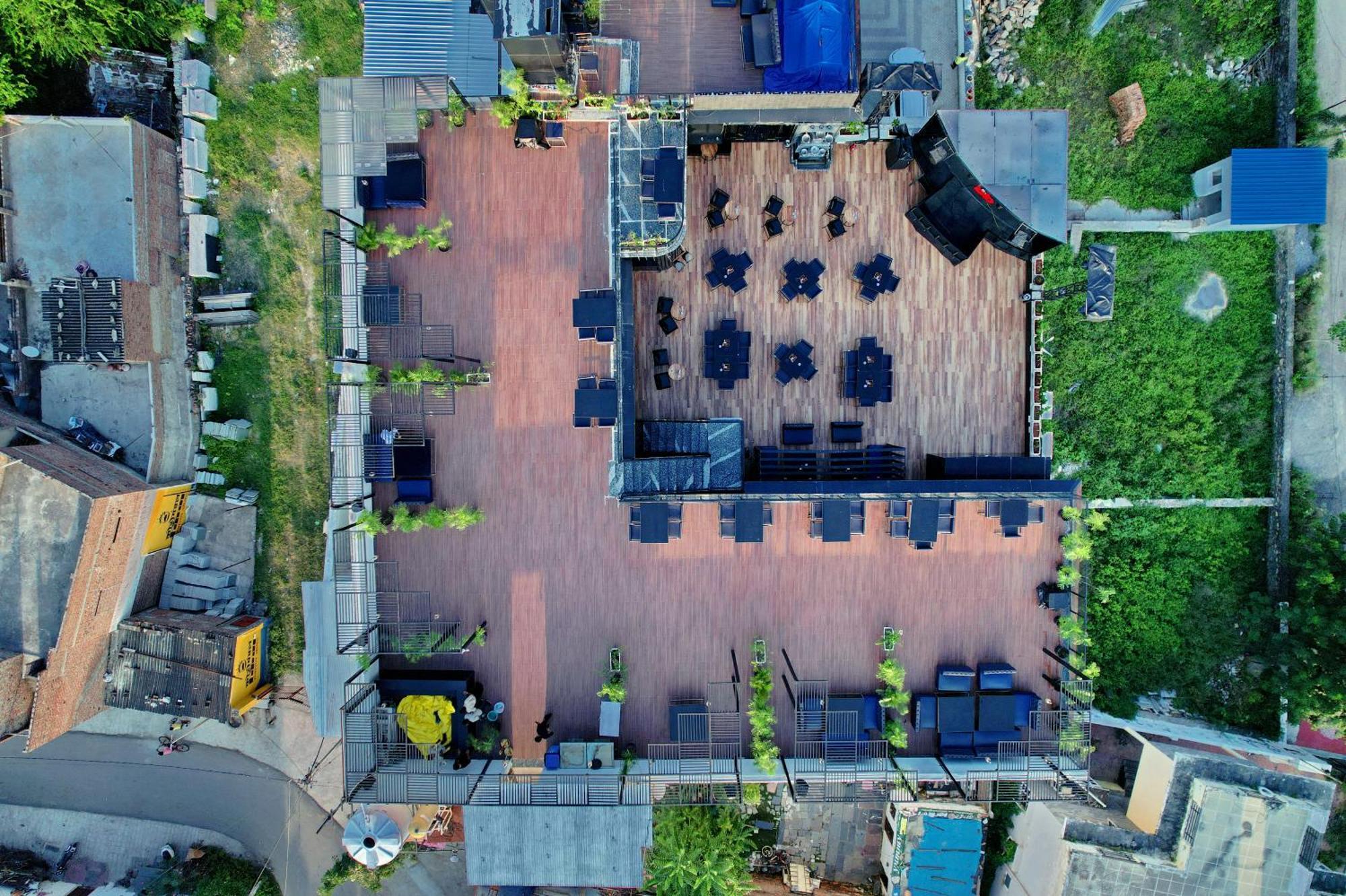 The Courtyard - Beyond Bar & Club Hotel Udaipur Exterior photo